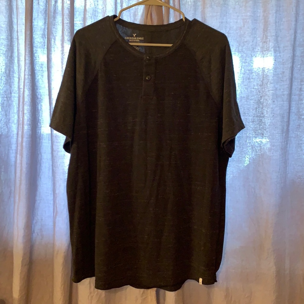 Men’s American Eagle Tee